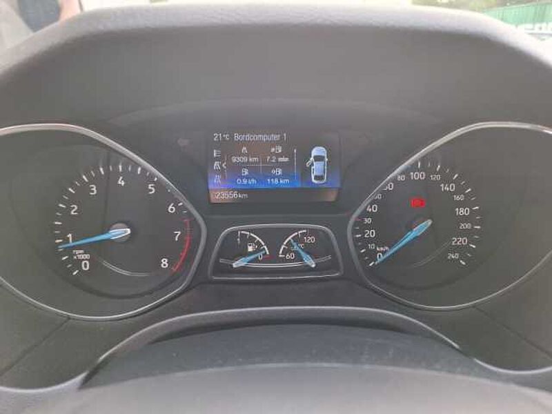 Ford Focus 1.0 EcoBoost S&S COOL&CONNECT NAVI/SHZ/PDC