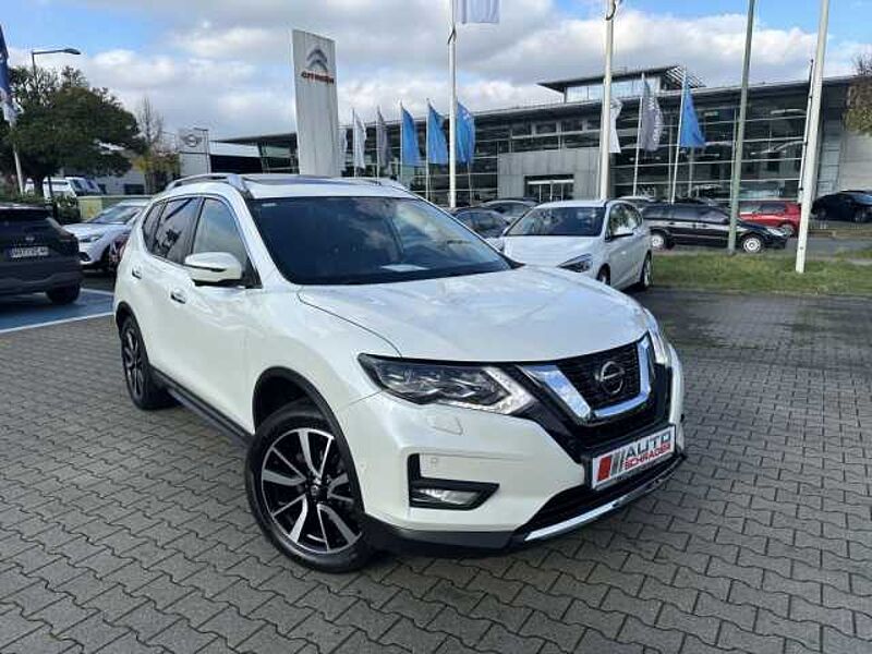 Nissan X-Trail 1.3 DIG-T Tekna  / I. HAND / LEDER / PANO / SHZ