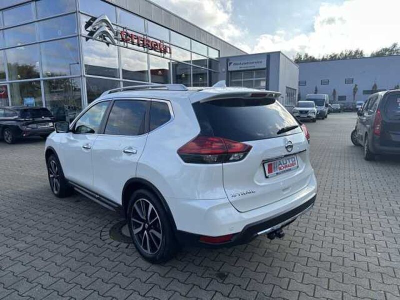 Nissan X-Trail 1.3 DIG-T Tekna  / I. HAND / LEDER / PANO / SHZ