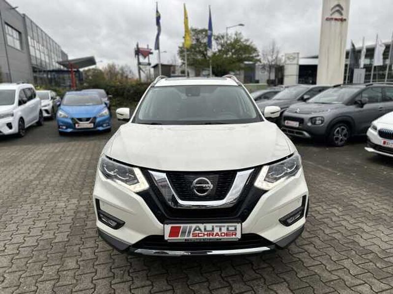 Nissan X-Trail 1.6 dCi Xtronic Tekna / II. HAND / AHK / PANO/