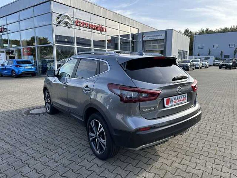 Nissan Qashqai 1.3 DIG-T N-CONNECTA / II. HAND / Garantie / /