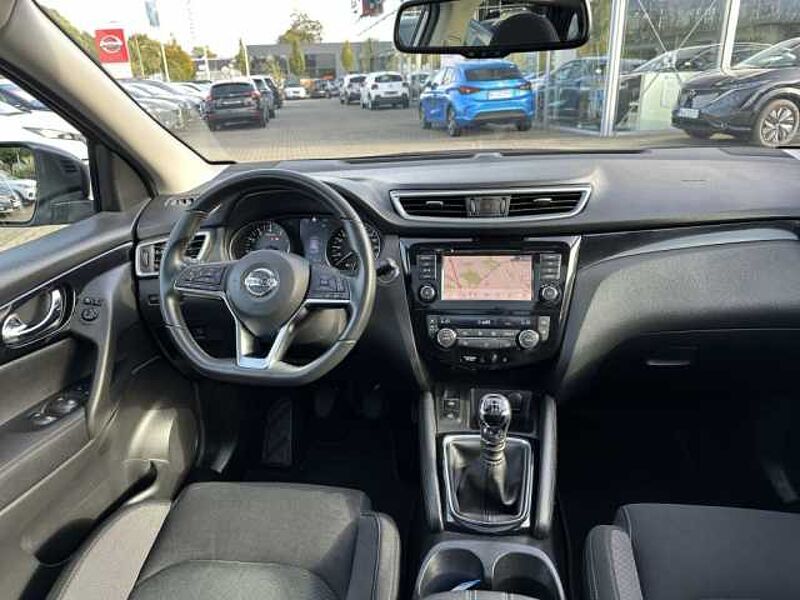 Nissan Qashqai 1.3 DIG-T N-CONNECTA / II. HAND / Garantie / /