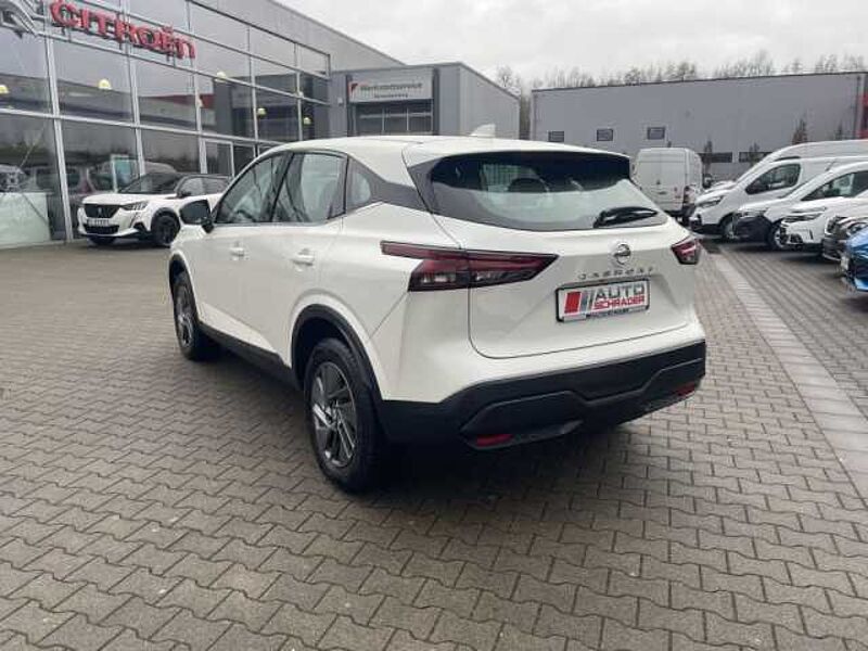 Nissan Qashqai 1.3 DIG-T MHEV Acenta