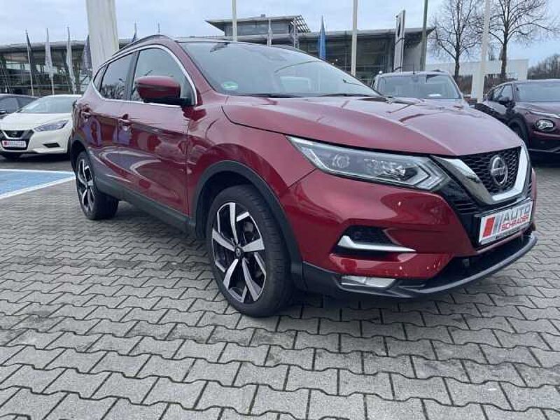 Nissan Qashqai 1.3 DIG-T AKARI / I. HAND / TOP ZUSTAND /